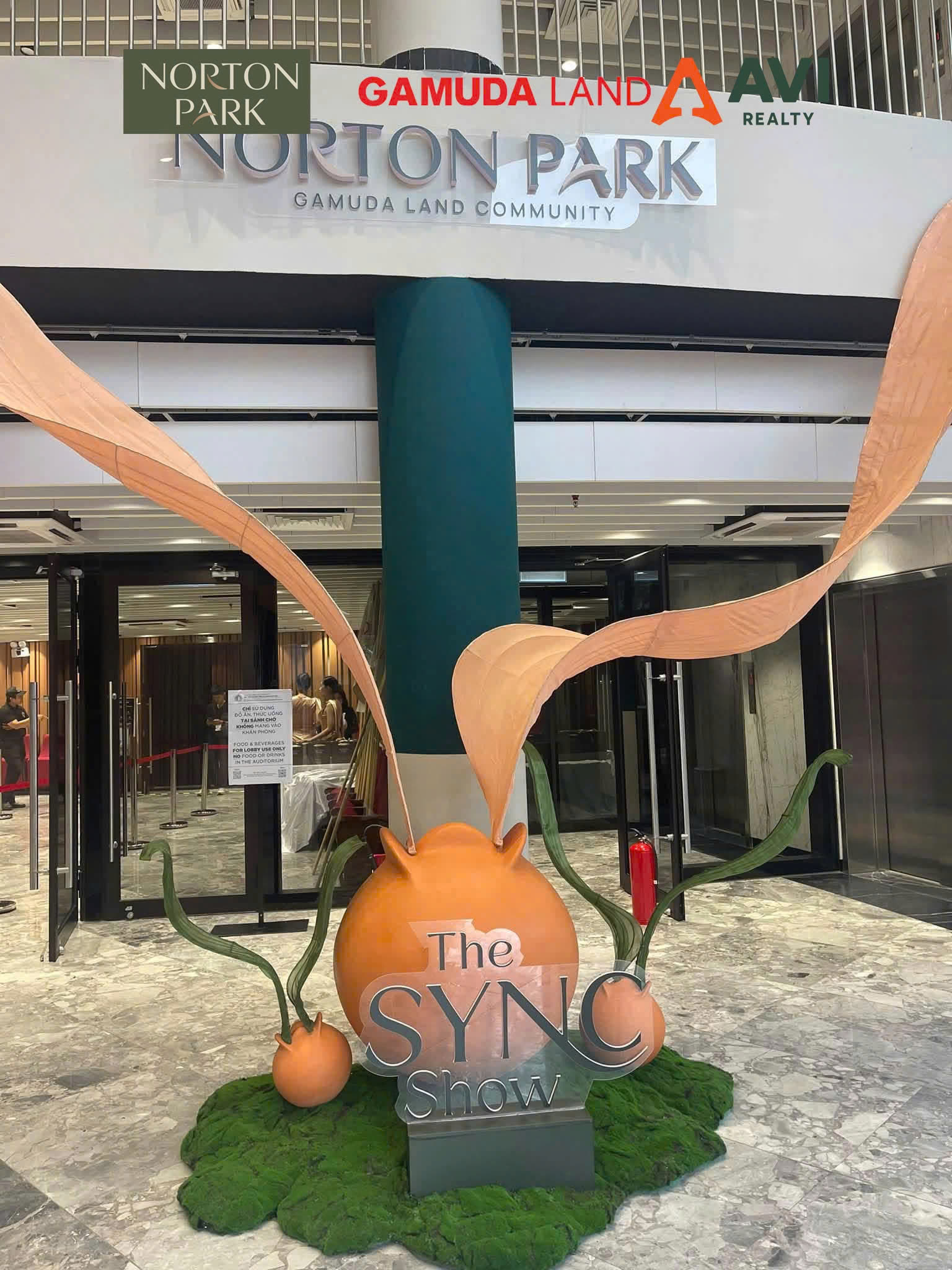 Không gian The SYNC